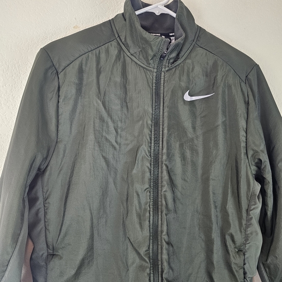 Nike Aerolayer Running Jacket Men’s Medium Green Windproof Lightweight - Picture 7 of 16